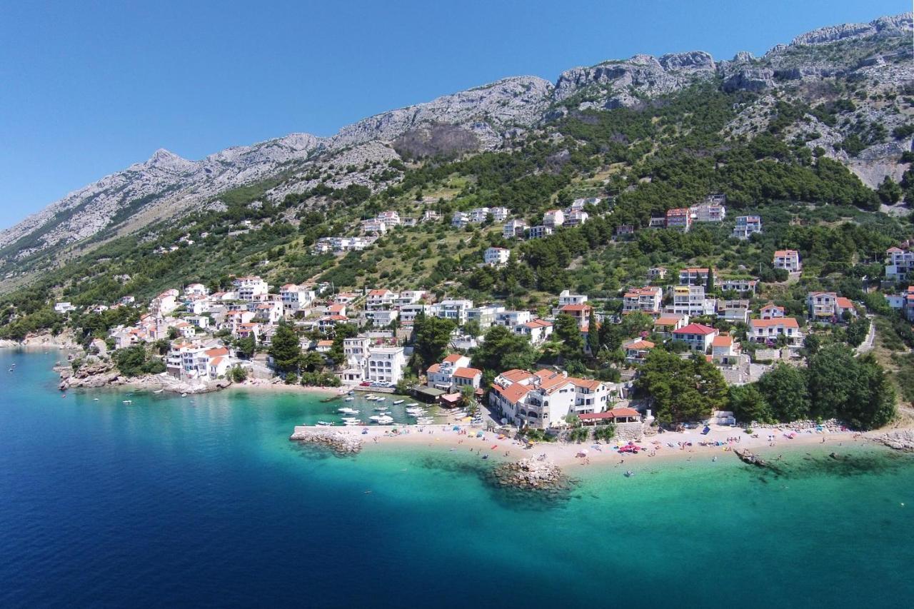 Apartments By The Sea Pisak, Omis - 1014 Buitenkant foto